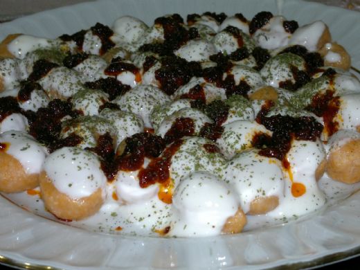 Bulgur Köftesi Yoğurtlu Tarifi ve Malzemeleri