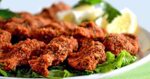 Etsiz Çiğ Köfte Tarifi ve Malzemeleri