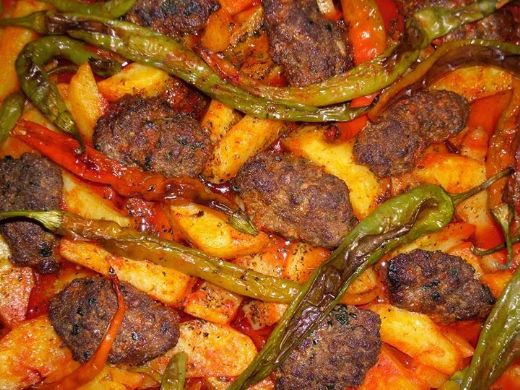 Fırında Sulu Köfte Tarifi ve Malzemeleri