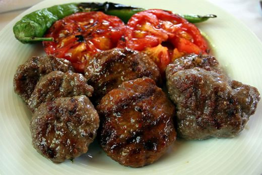 Kasap Köfte Tarifi ve Malzemeleri