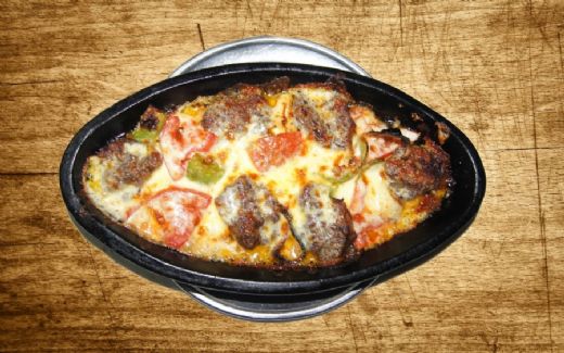 Kiremitte Kaşarlı Köfte Tarifi ve Malzemeleri