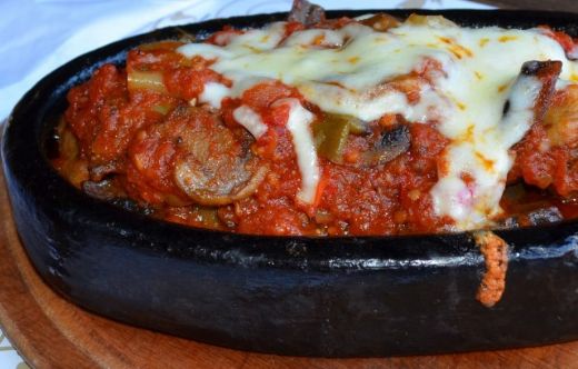 Kiremitte Köfte Tarifi ve Malzemeleri