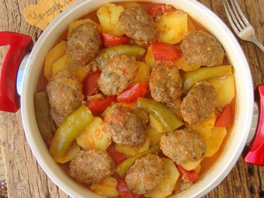 Köfteli Patates Yemeği Tarifi ve Malzemeleri