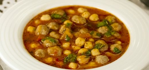 Nohutlu Sulu Köfte Tarifi ve Malzemeleri