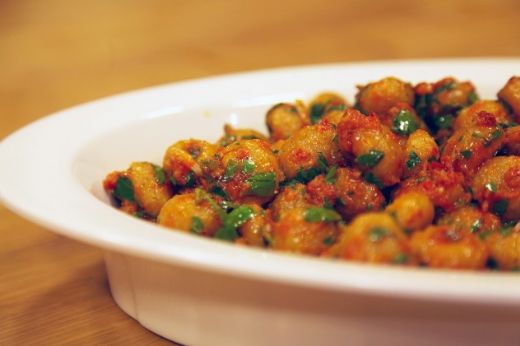 Salçalı Bulgur Köftesi Tarifi ve Malzemeleri