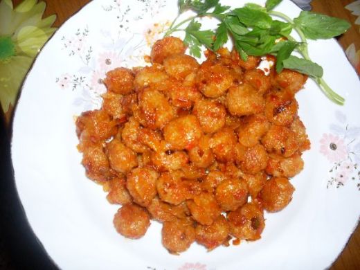 Sıkma Köfte Tarifi ve Malzemeleri