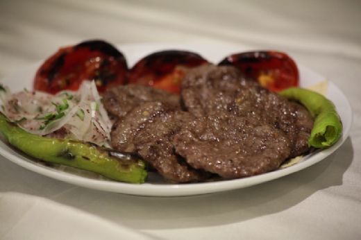 Sivas Köftesi Tarifi ve Malzemeleri